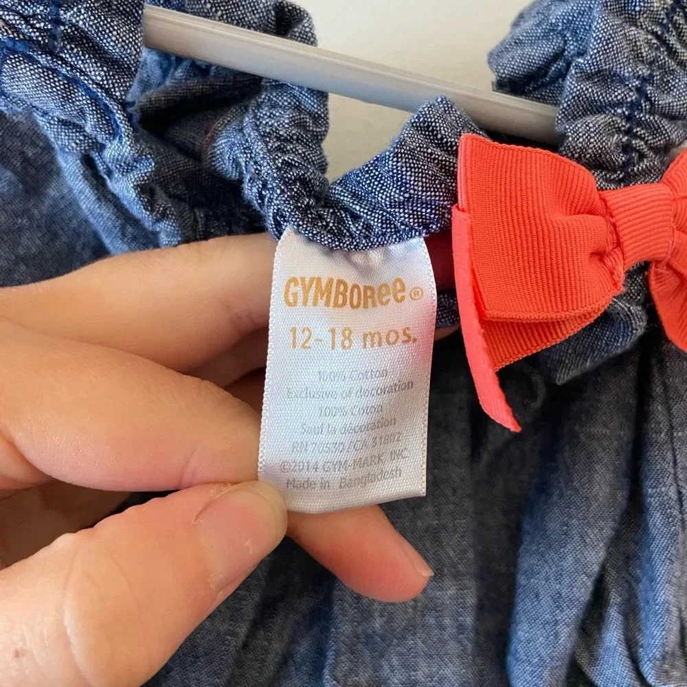 EUC | Gymboree baby girl’s denim‎ embroidered flower jumper — 12-18 months